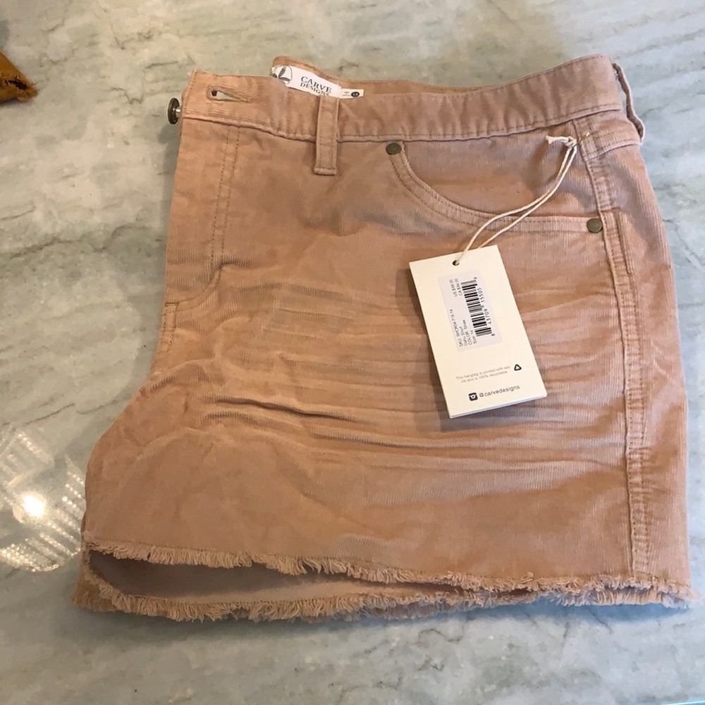 Carve Design Shorts
